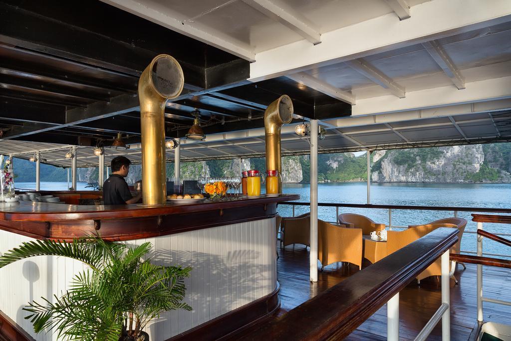 Emeraude Classic Cruises Ha Long Exterior photo